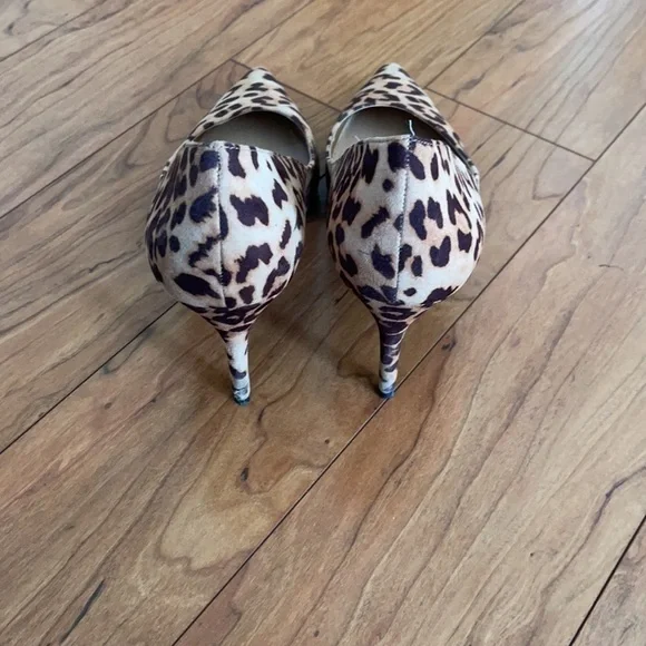 Just Fab Pumps - Picture 7 of 7